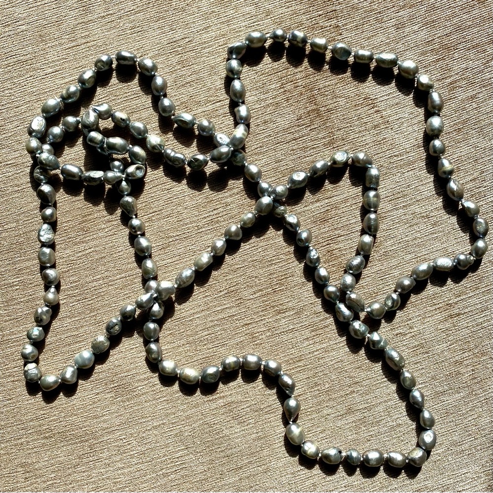 Silver bead necklace